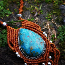 Charger l&#39;image dans la galerie, Talisman / Collier Chrysocolle
